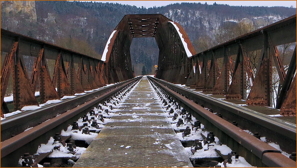 Eisenbahnbrücke bei Fridingen